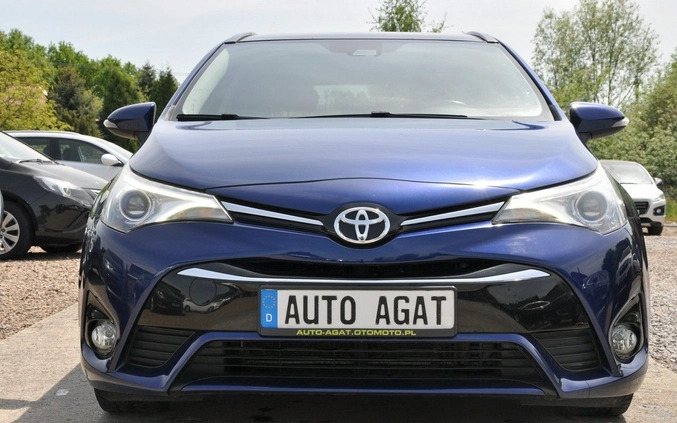 Toyota Avensis cena 46800 przebieg: 178000, rok produkcji 2016 z Kraków małe 211